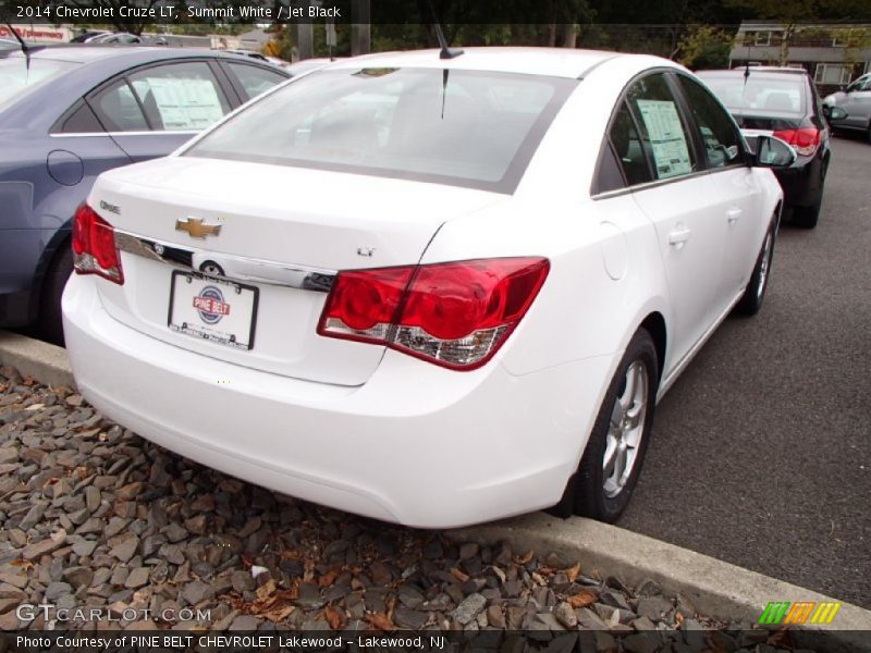 Summit White / Jet Black 2014 Chevrolet Cruze LT