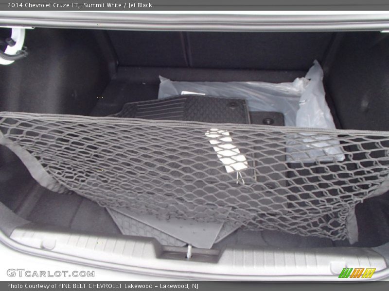 Summit White / Jet Black 2014 Chevrolet Cruze LT