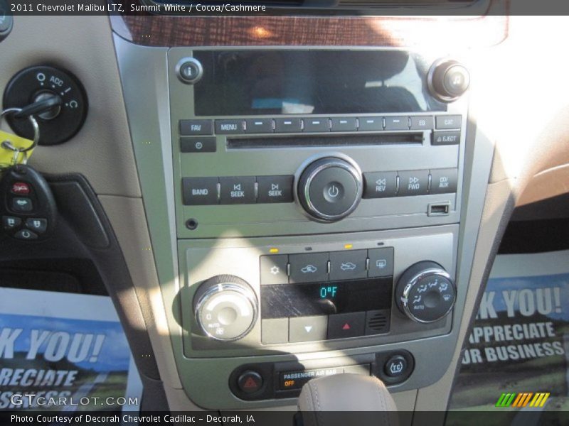 Summit White / Cocoa/Cashmere 2011 Chevrolet Malibu LTZ