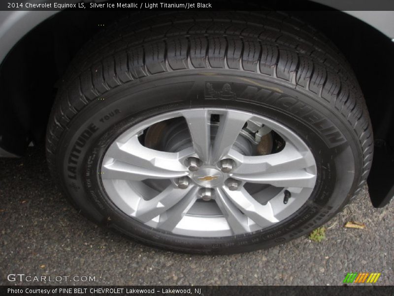 Silver Ice Metallic / Light Titanium/Jet Black 2014 Chevrolet Equinox LS
