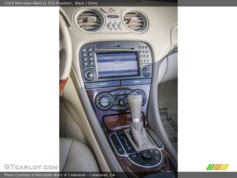 Controls of 2009 SL 550 Roadster