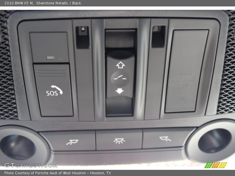 Silverstone Metallic / Black 2010 BMW X5 M