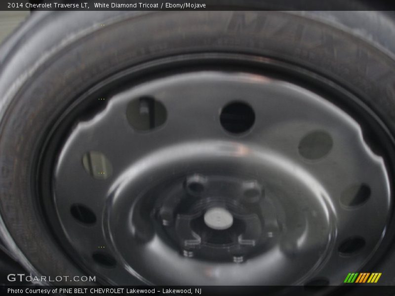 White Diamond Tricoat / Ebony/Mojave 2014 Chevrolet Traverse LT