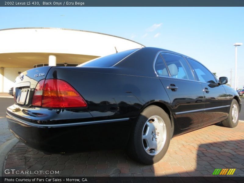 Black Onyx / Ecru Beige 2002 Lexus LS 430