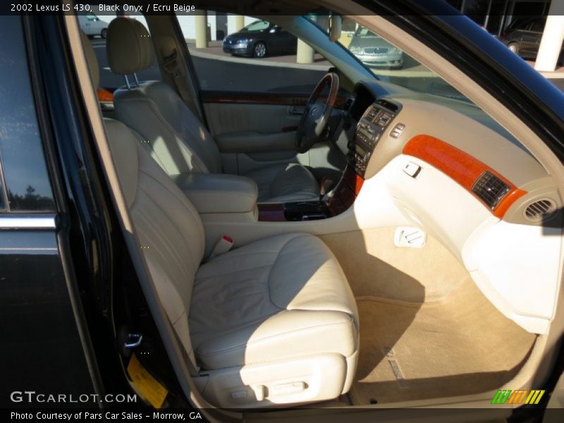 Black Onyx / Ecru Beige 2002 Lexus LS 430