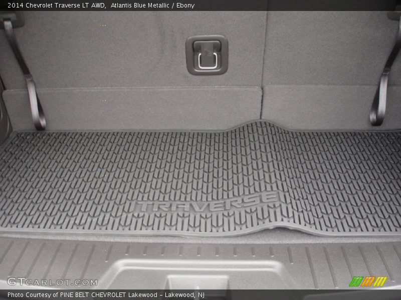 Atlantis Blue Metallic / Ebony 2014 Chevrolet Traverse LT AWD