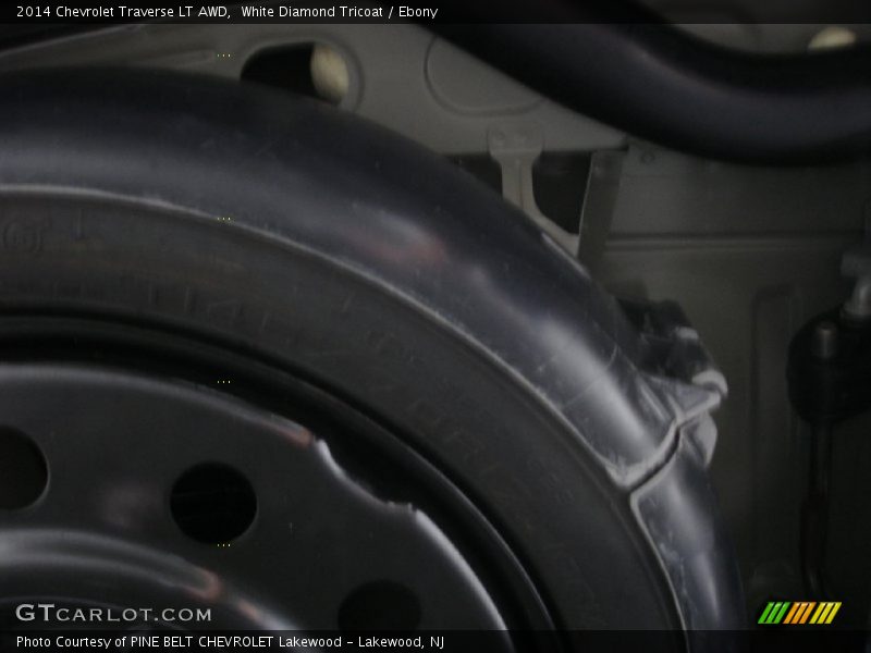 White Diamond Tricoat / Ebony 2014 Chevrolet Traverse LT AWD