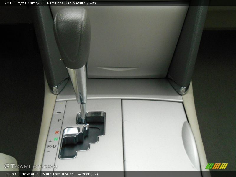 Barcelona Red Metallic / Ash 2011 Toyota Camry LE