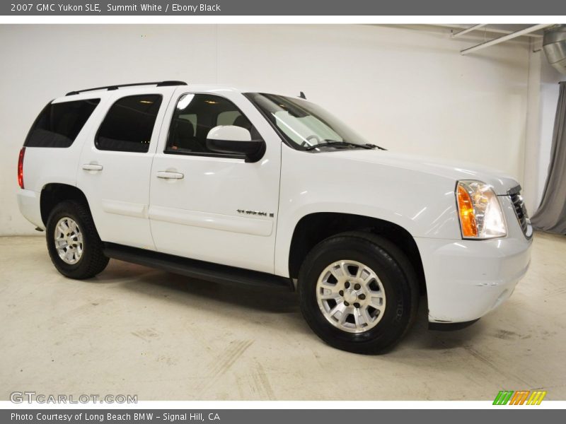 Summit White / Ebony Black 2007 GMC Yukon SLE