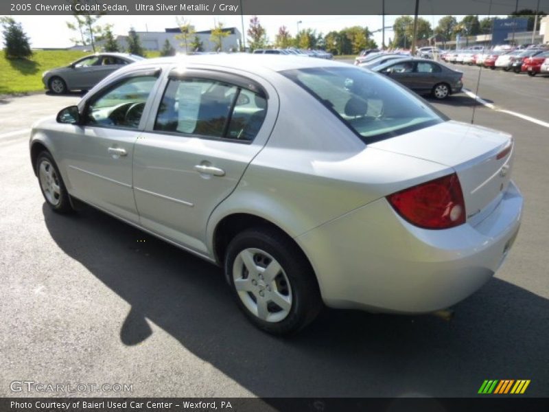 Ultra Silver Metallic / Gray 2005 Chevrolet Cobalt Sedan