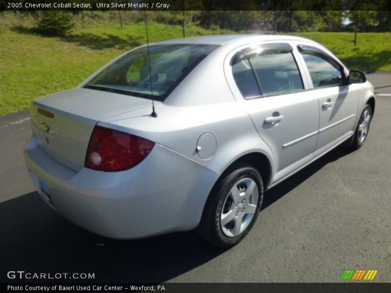 Ultra Silver Metallic / Gray 2005 Chevrolet Cobalt Sedan