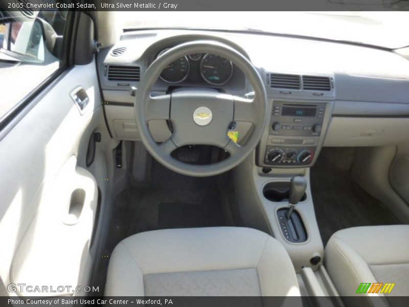Ultra Silver Metallic / Gray 2005 Chevrolet Cobalt Sedan