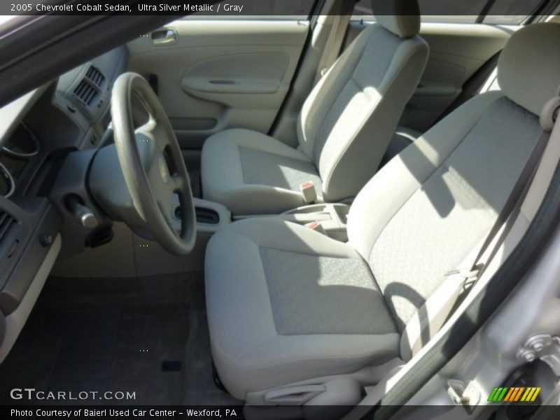 Ultra Silver Metallic / Gray 2005 Chevrolet Cobalt Sedan