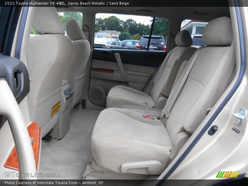 Sandy Beach Metallic / Sand Beige 2010 Toyota Highlander V6 4WD