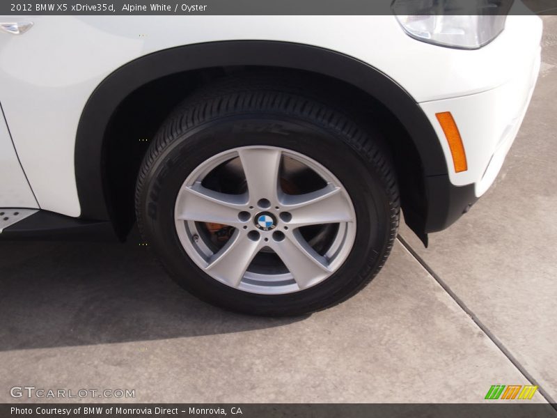 Alpine White / Oyster 2012 BMW X5 xDrive35d