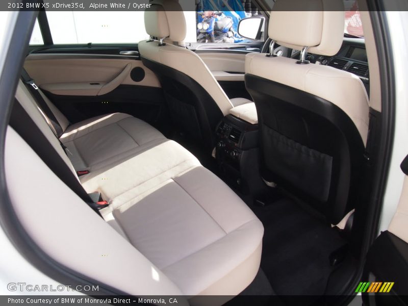 Alpine White / Oyster 2012 BMW X5 xDrive35d