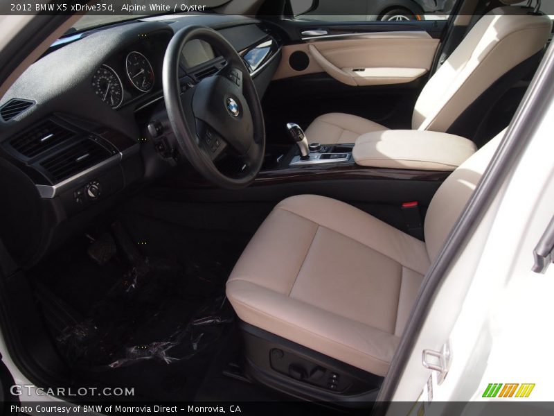 Alpine White / Oyster 2012 BMW X5 xDrive35d