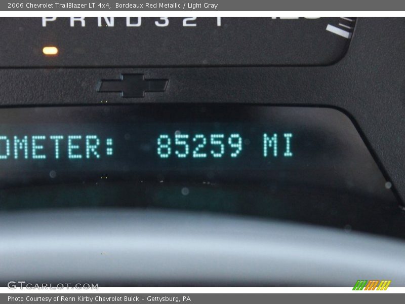Bordeaux Red Metallic / Light Gray 2006 Chevrolet TrailBlazer LT 4x4