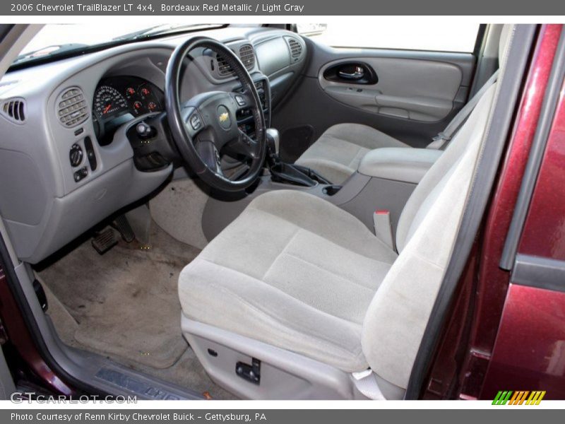 Bordeaux Red Metallic / Light Gray 2006 Chevrolet TrailBlazer LT 4x4