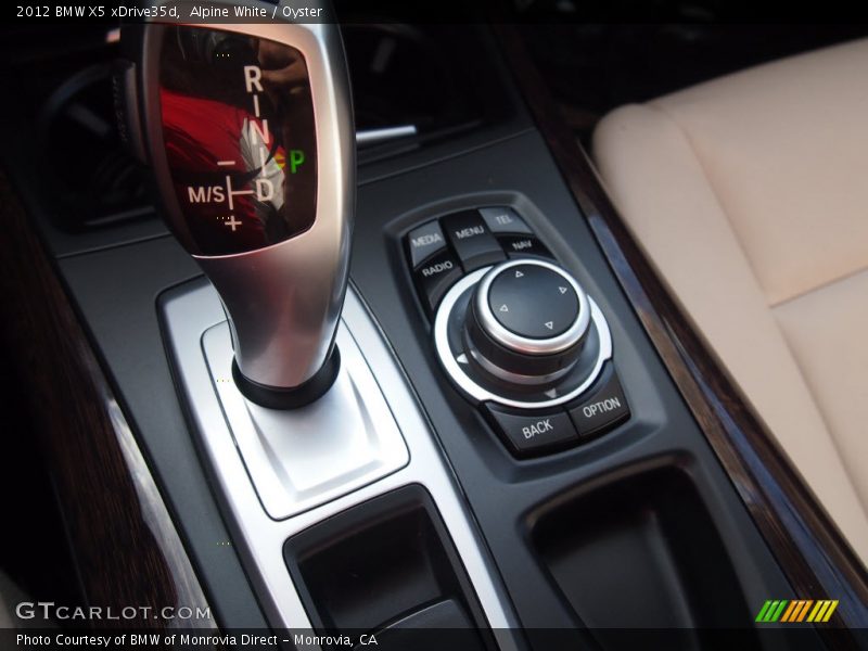 Alpine White / Oyster 2012 BMW X5 xDrive35d