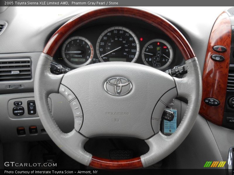  2005 Sienna XLE Limited AWD Steering Wheel