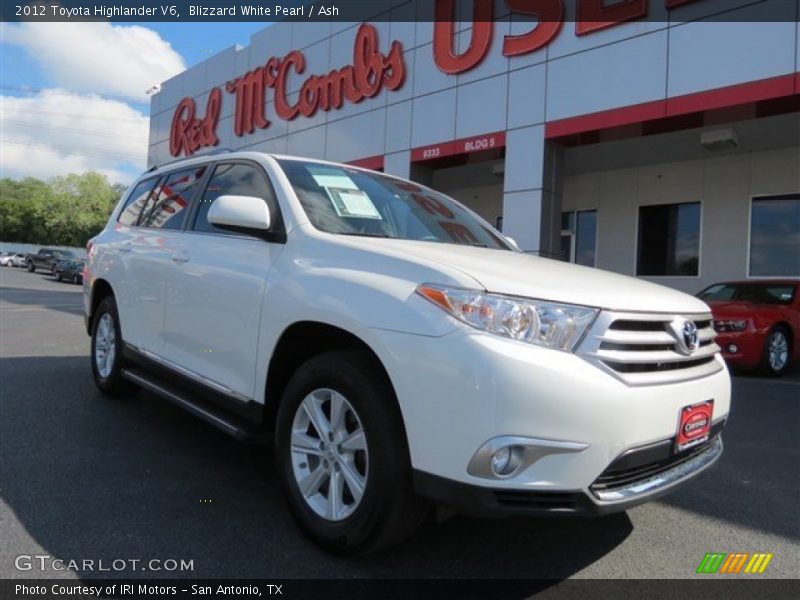 Blizzard White Pearl / Ash 2012 Toyota Highlander V6