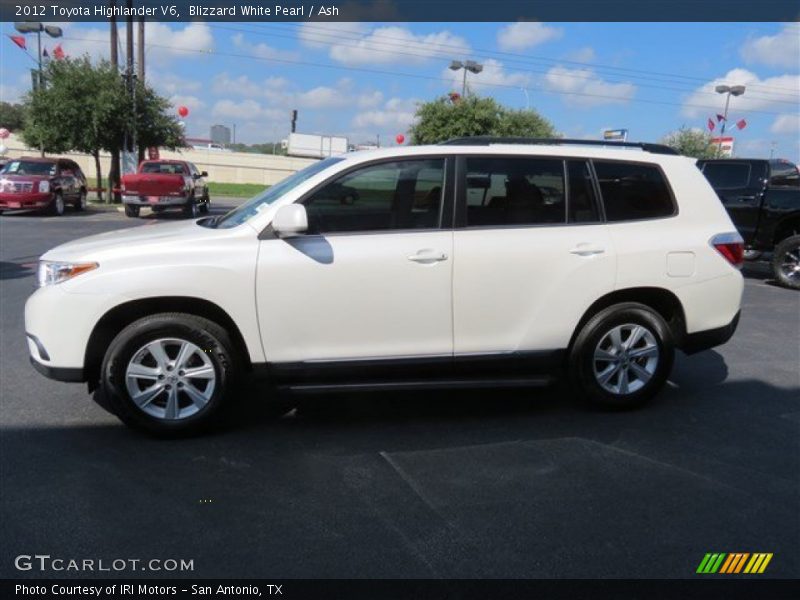 Blizzard White Pearl / Ash 2012 Toyota Highlander V6