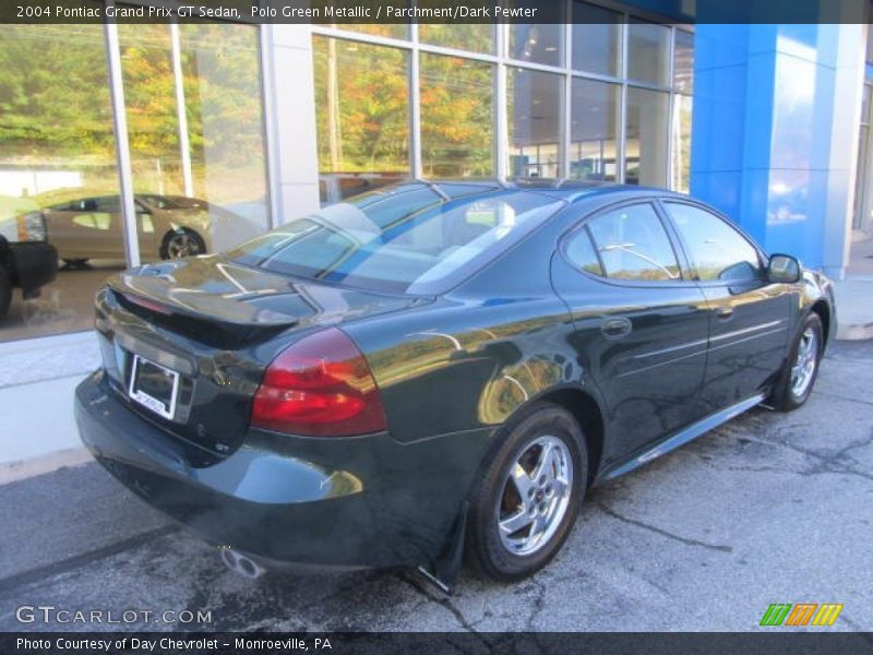 Polo Green Metallic / Parchment/Dark Pewter 2004 Pontiac Grand Prix GT Sedan