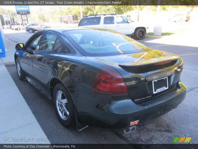 Polo Green Metallic / Parchment/Dark Pewter 2004 Pontiac Grand Prix GT Sedan