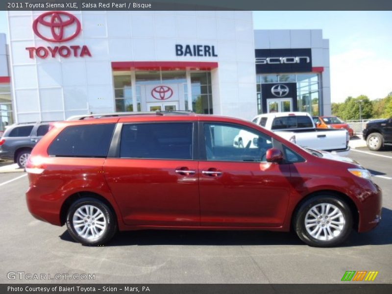 Salsa Red Pearl / Bisque 2011 Toyota Sienna XLE