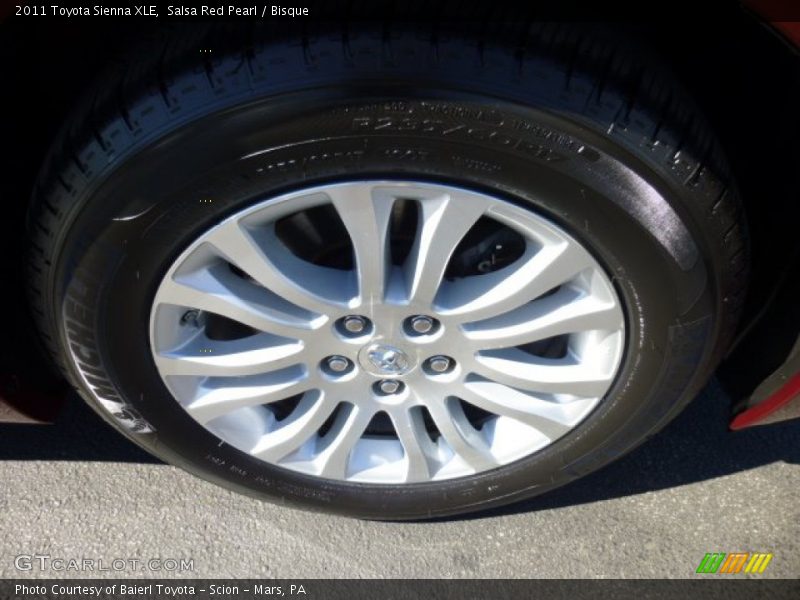 Salsa Red Pearl / Bisque 2011 Toyota Sienna XLE