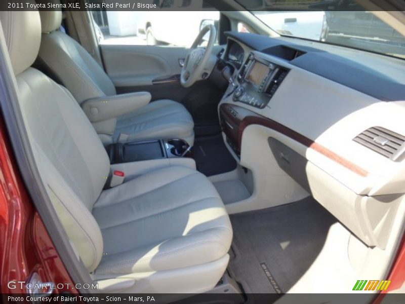 Salsa Red Pearl / Bisque 2011 Toyota Sienna XLE