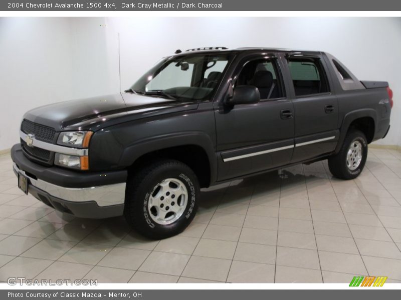 Dark Gray Metallic / Dark Charcoal 2004 Chevrolet Avalanche 1500 4x4