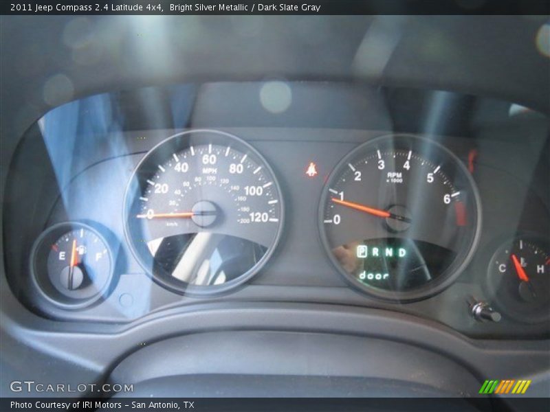 Bright Silver Metallic / Dark Slate Gray 2011 Jeep Compass 2.4 Latitude 4x4