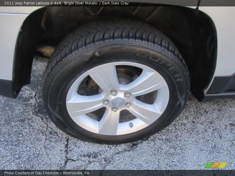 Bright Silver Metallic / Dark Slate Gray 2011 Jeep Patriot Latitude X 4x4