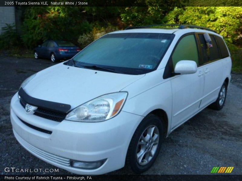Natural White / Stone 2005 Toyota Sienna XLE