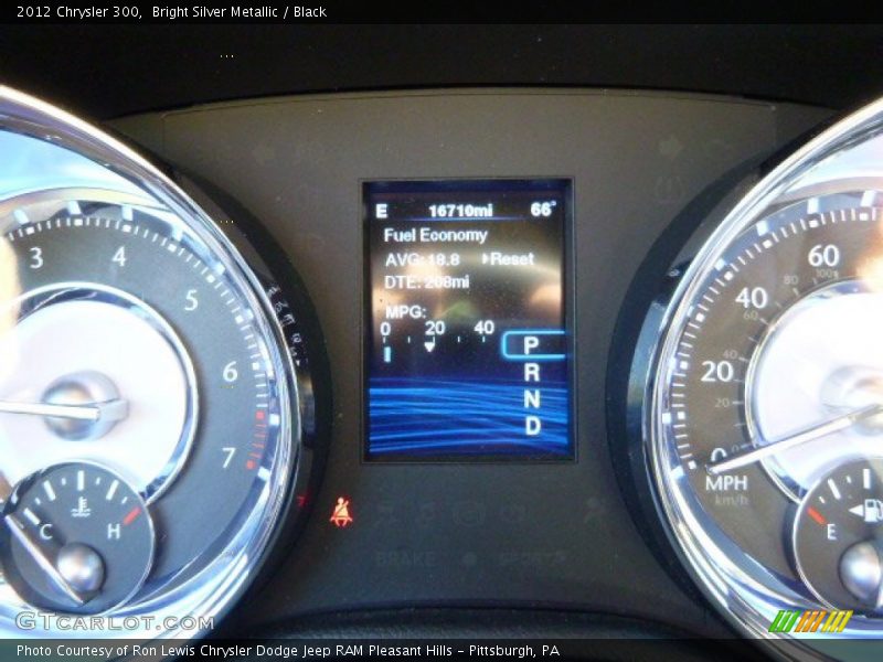 Bright Silver Metallic / Black 2012 Chrysler 300