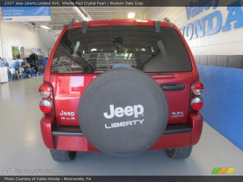 Inferno Red Crystal Pearl / Medium Slate Gray 2007 Jeep Liberty Limited 4x4