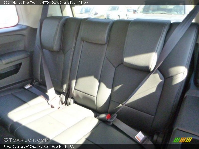 Rear Seat of 2014 Pilot Touring 4WD