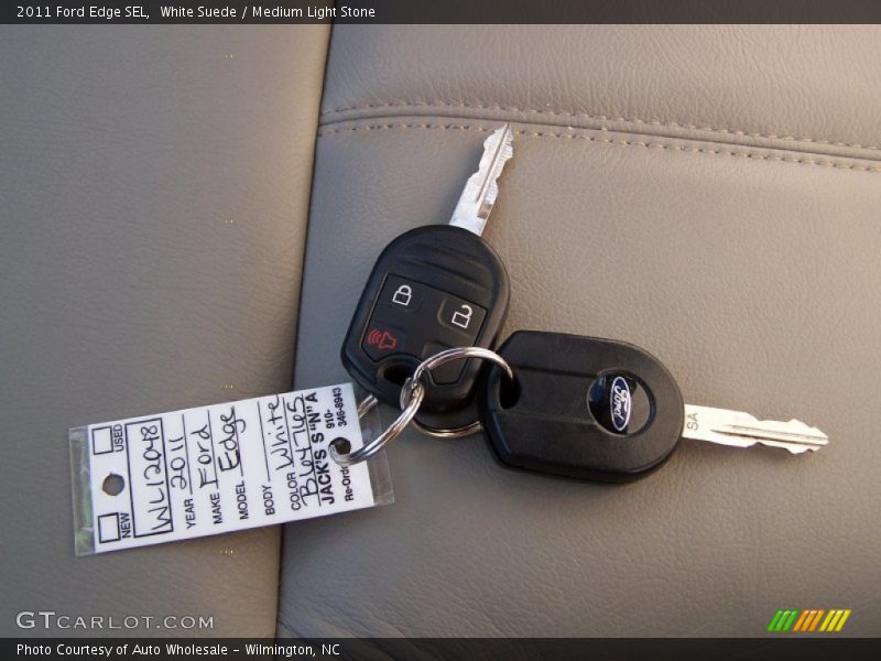 White Suede / Medium Light Stone 2011 Ford Edge SEL