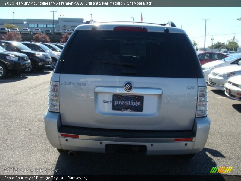 Brilliant Silver Metallic / Charcoal Black 2010 Mercury Mountaineer V6 Premier AWD