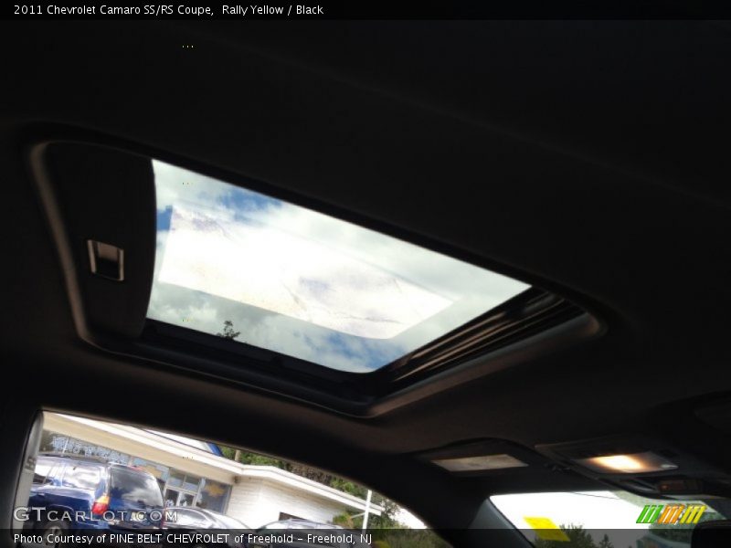 Rally Yellow / Black 2011 Chevrolet Camaro SS/RS Coupe