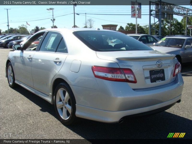 Classic Silver Metallic / Dark Charcoal 2011 Toyota Camry SE