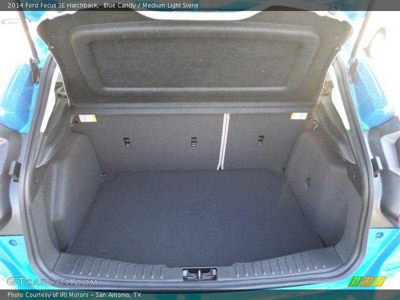Blue Candy / Medium Light Stone 2014 Ford Focus SE Hatchback