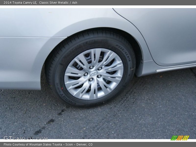 Classic Silver Metallic / Ash 2014 Toyota Camry LE