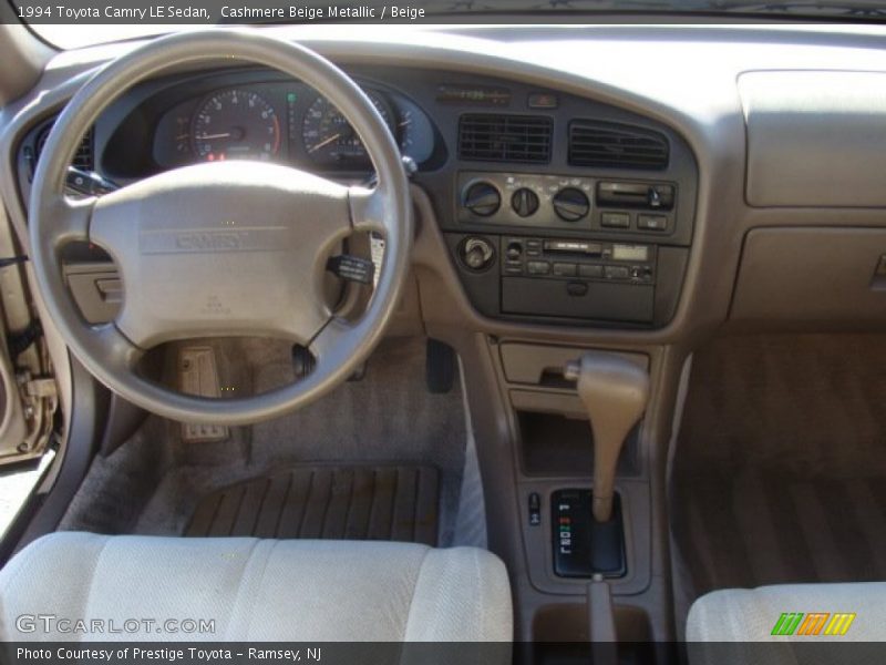 Cashmere Beige Metallic / Beige 1994 Toyota Camry LE Sedan