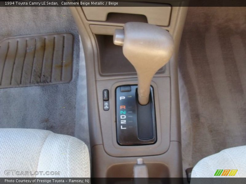 Cashmere Beige Metallic / Beige 1994 Toyota Camry LE Sedan