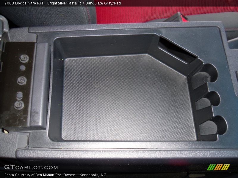 Bright Silver Metallic / Dark Slate Gray/Red 2008 Dodge Nitro R/T