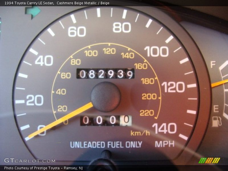 Cashmere Beige Metallic / Beige 1994 Toyota Camry LE Sedan