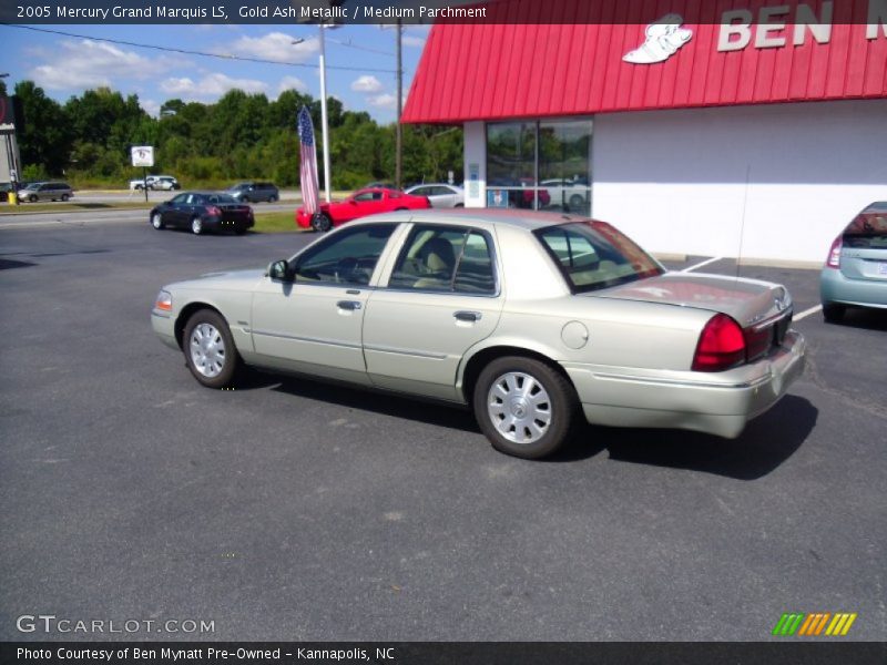 Gold Ash Metallic / Medium Parchment 2005 Mercury Grand Marquis LS